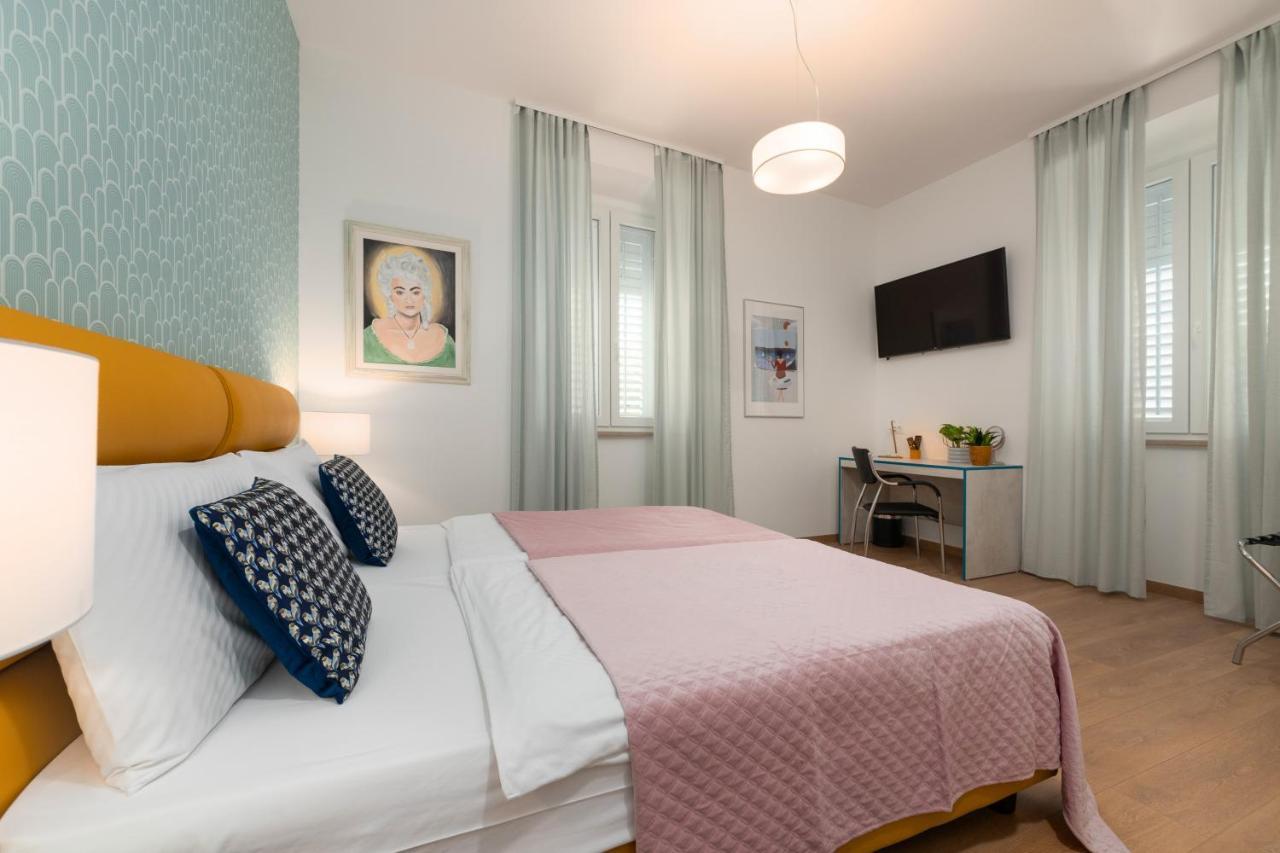 Polesana Rooms Pula Eksteriør billede