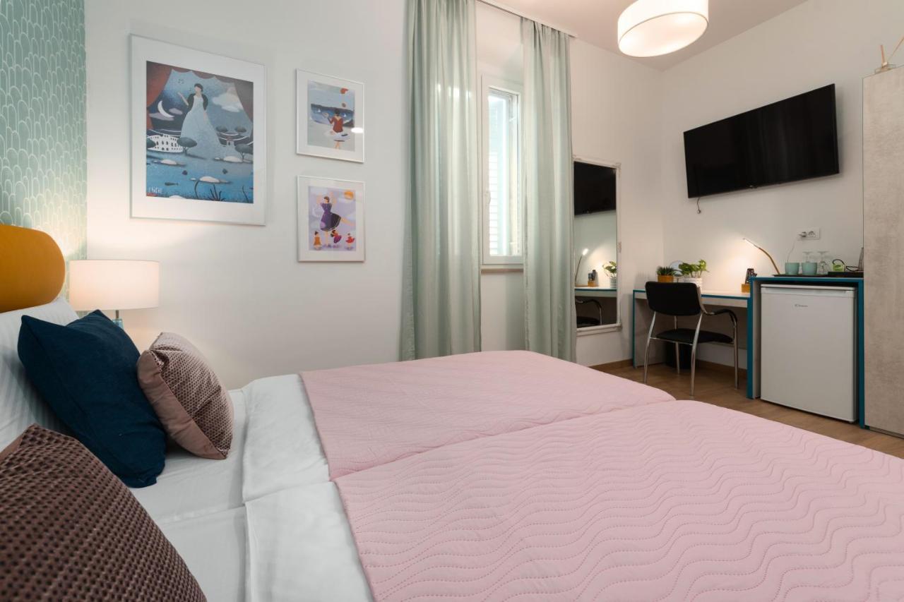 Polesana Rooms Pula Eksteriør billede